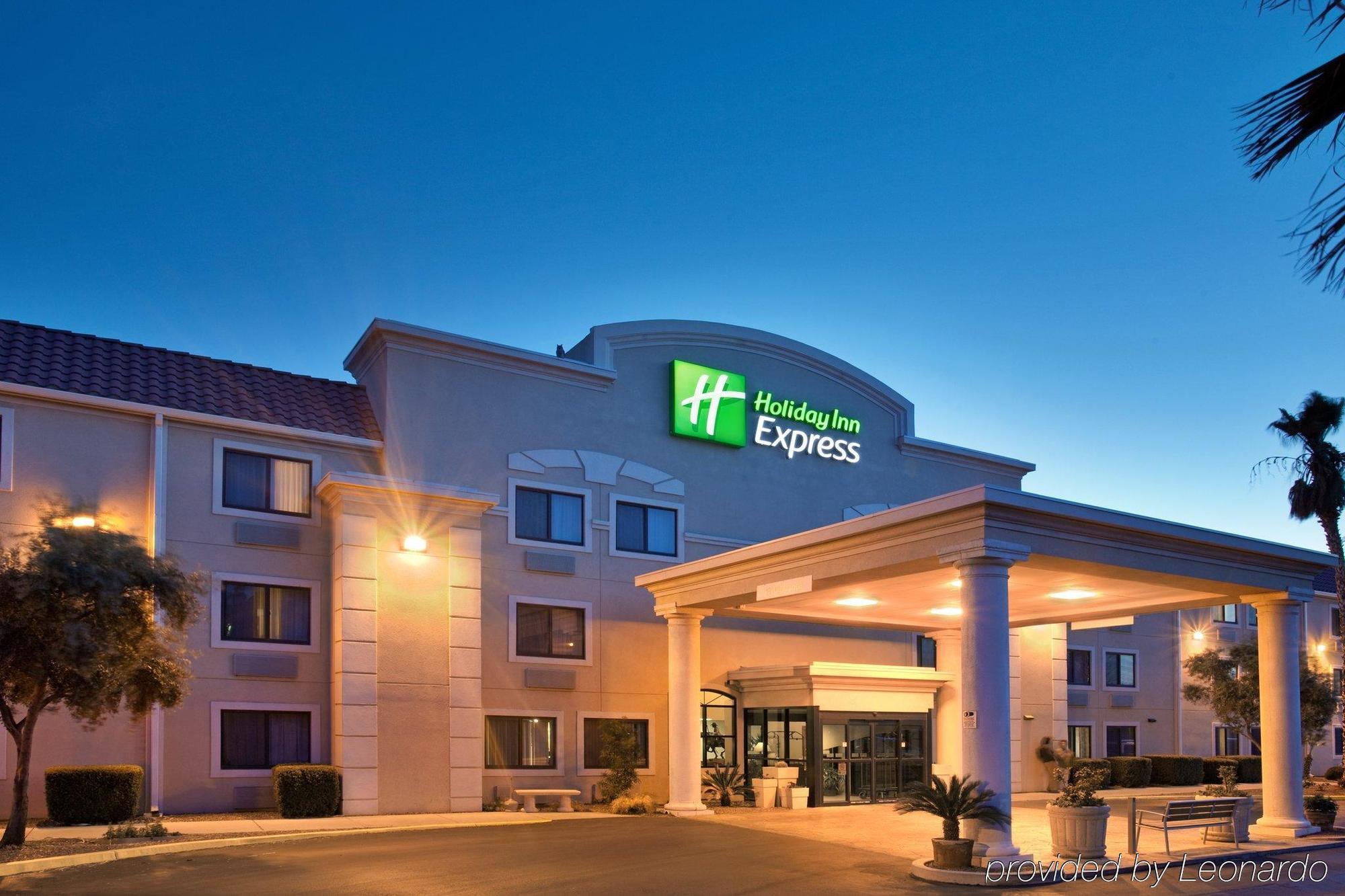Holiday Inn Express Tucson-Airport By Ihg Eksteriør bilde